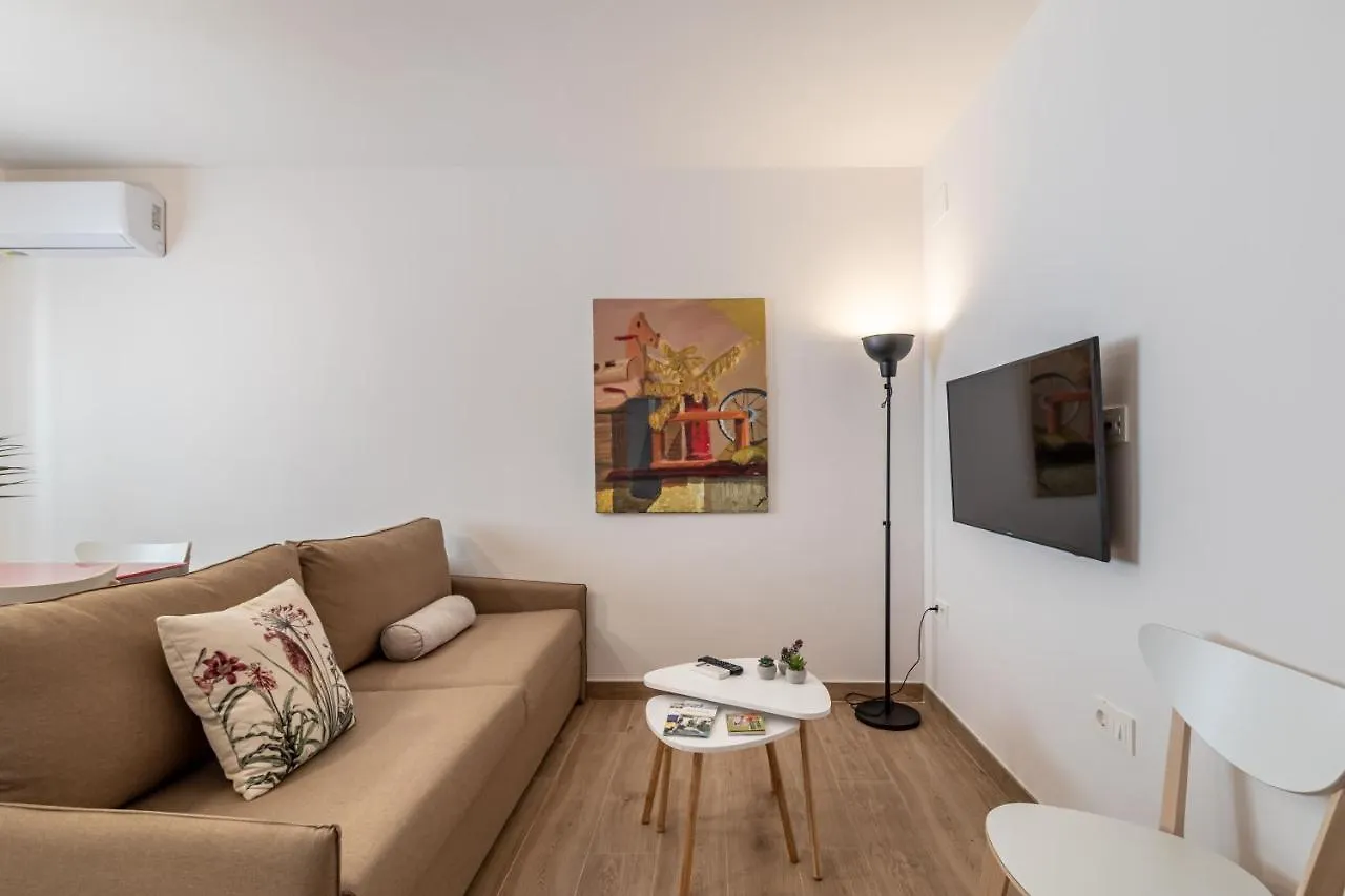 BnS Triunfo Centro Suites Granada 0*,  España