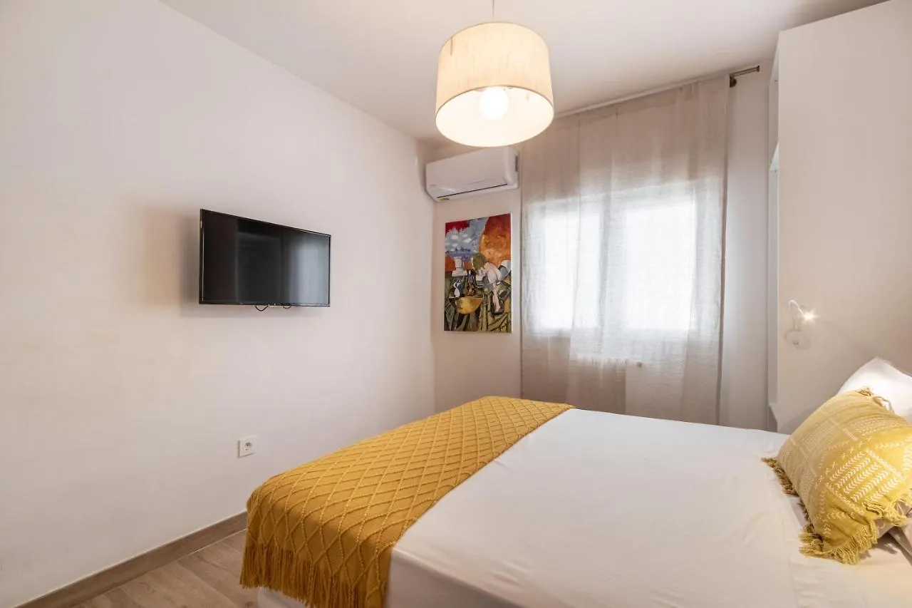 Bns Triunfo Centro Suites Granada